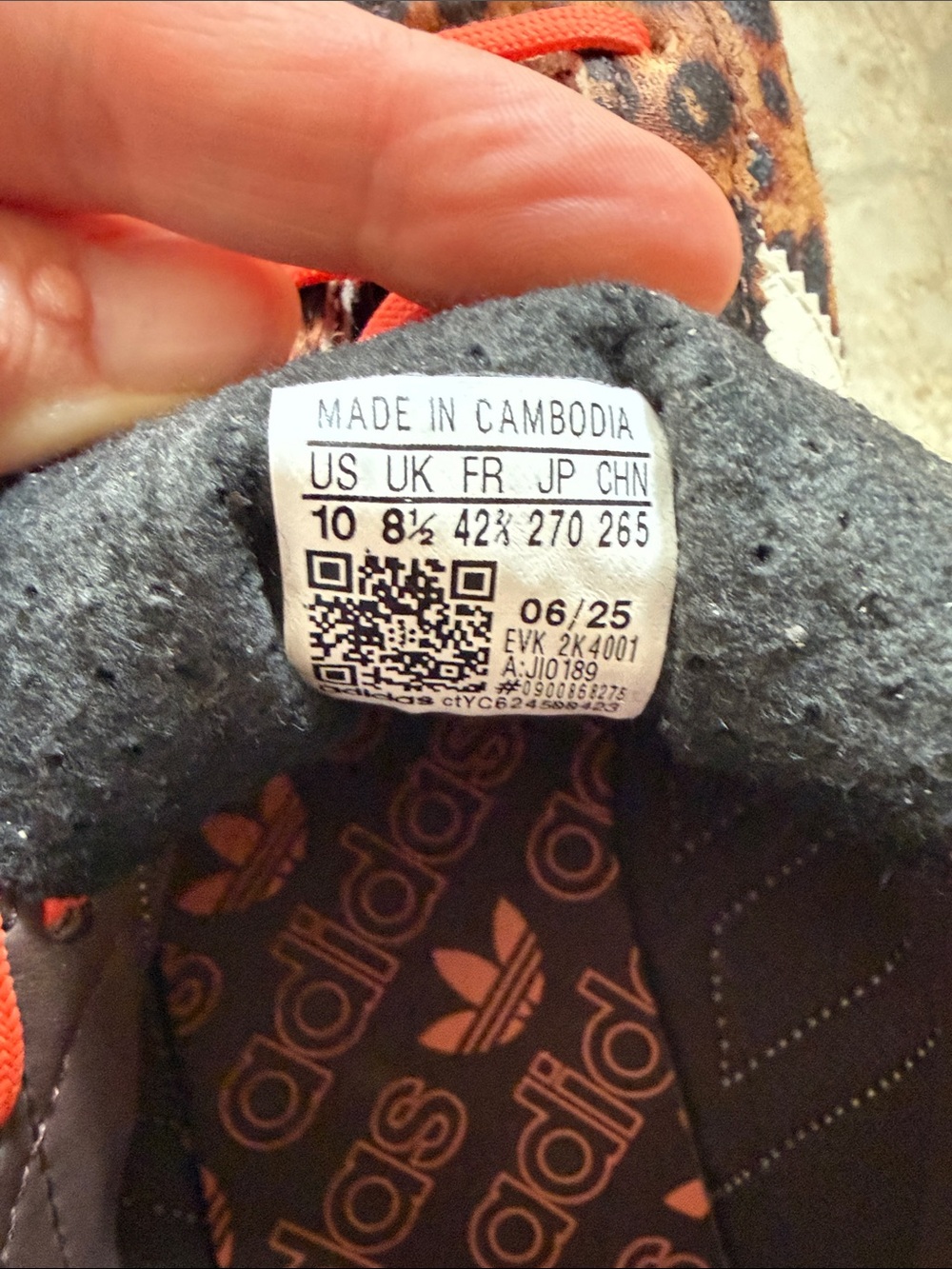 adidas womens Leopard Print Sneakers with Orange Laces - Picture 4 of 4